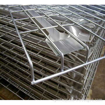 Warehouse Storage Rack and Shelving Using Wire Mesh Deck